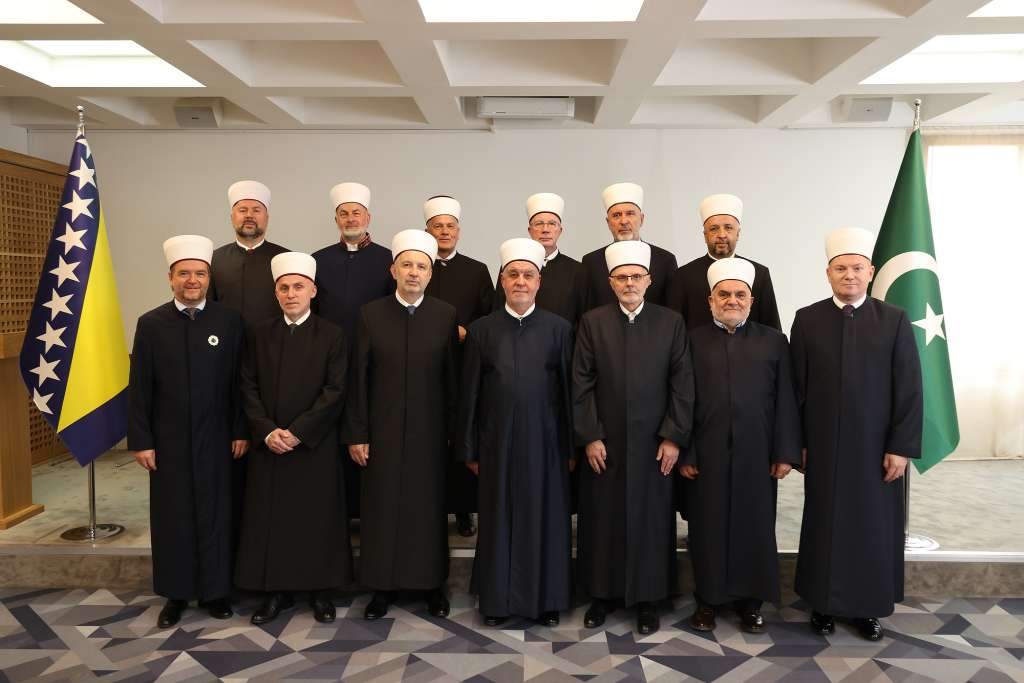 Vijeće muftija pozvalo Srbije da poštuju volju muslimana i postignuto jedinstvo Islamske zajednice